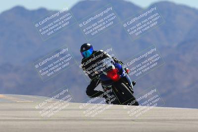 media/Mar-24-2025-Moto Forza (Mon) [[57ce5c5cff]]/3-Beginner Group/Session 4 (Turn 9)/